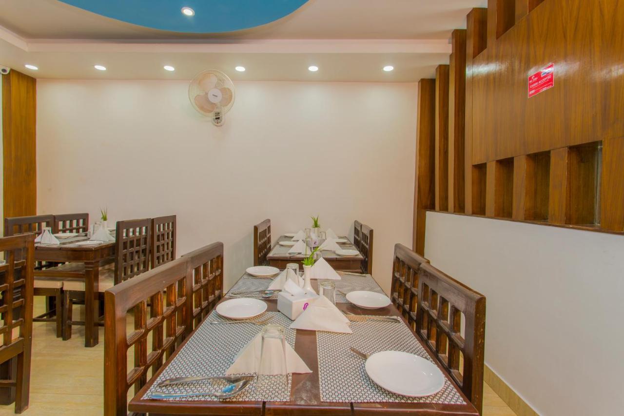 Hotel Lakeside Pvt. Ltd. ポカラ エクステリア 写真